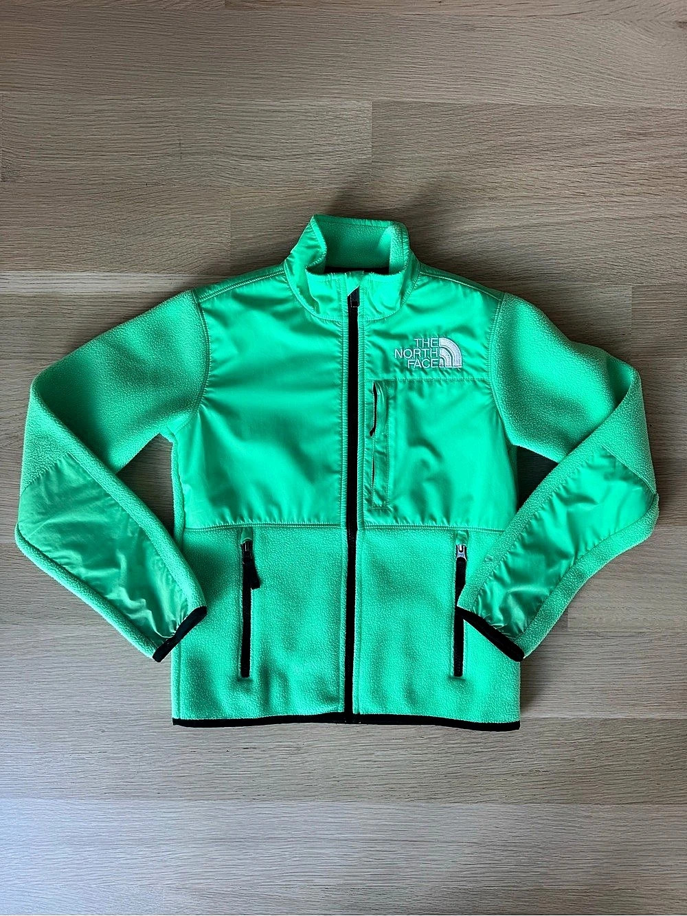 The North Face Youth Denali Fleece Jacket Green boys and girls size medium 10